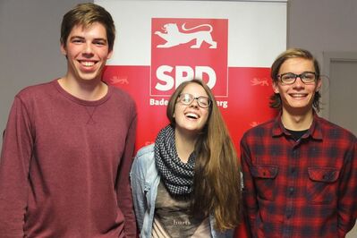 Der neue AG Vorstand:Vorsitzende Georg Gauger und Carolin Wurst sowie Stellvertreter Jesse Ceruso (von links)