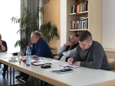 Hans-Michael Gritz (Fraktion), Walter Specht (OV-Vorsitzender), Florian Wanitschek (stv. Vorsitzender) (v.l.)